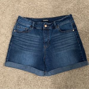 D jeans stretch denim shorts size 12